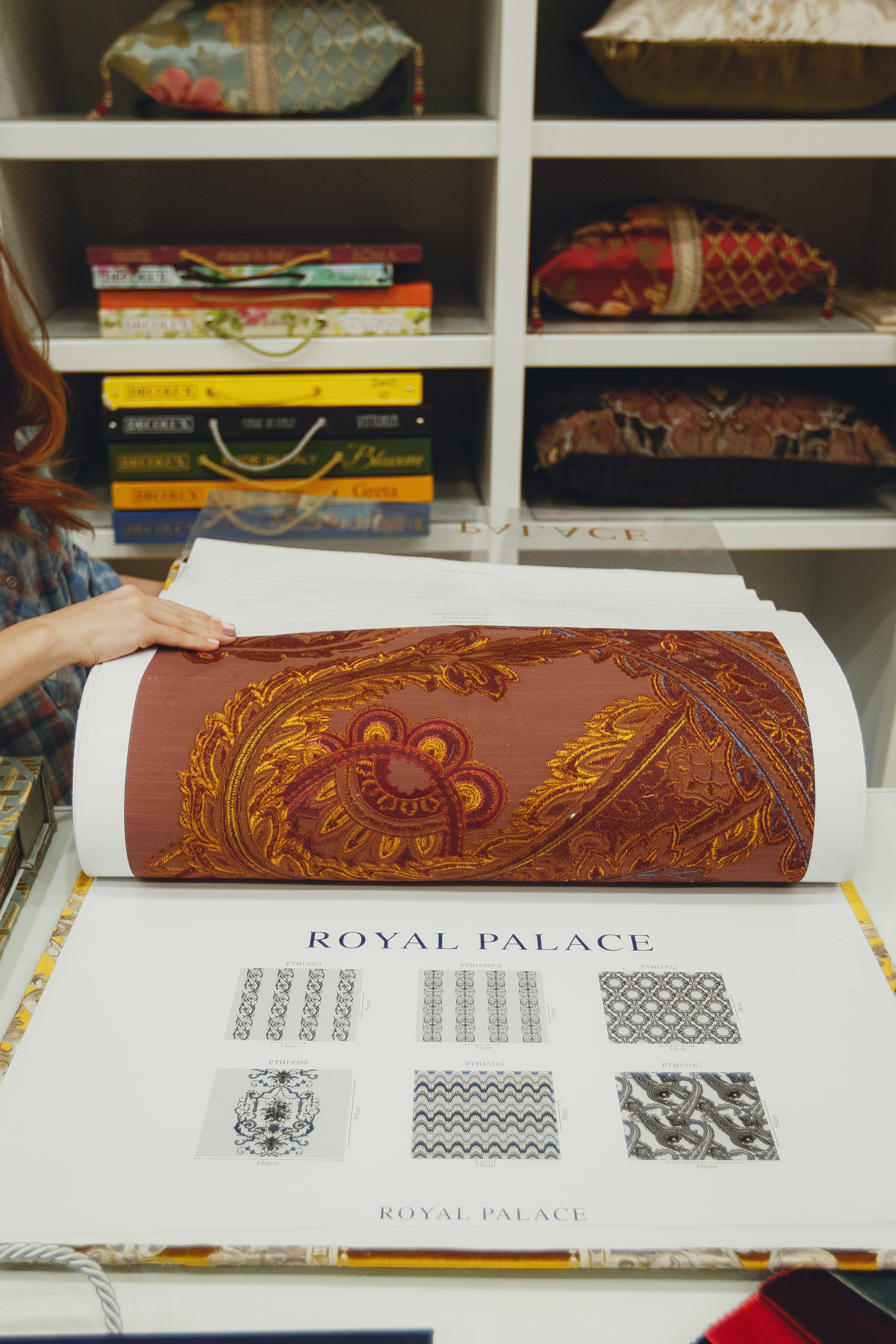 КАТАЛОГ Бархата Арт K-4498 ROYAL PALACE